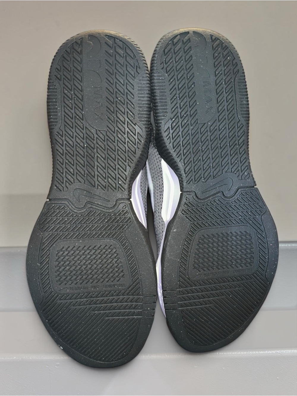 Nike Air Max Alpha Trainer 5 "Smoke Grey" - Picture 5 of 6